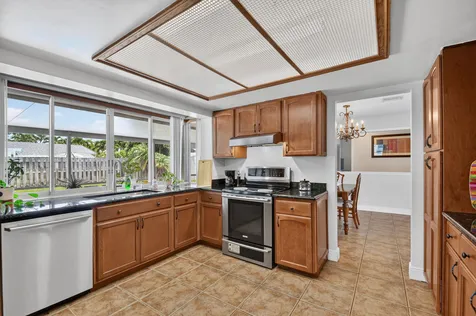 1241 SW 28th Avenue Boynton Beach FL 33426