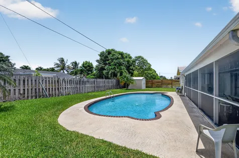 1241 SW 28th Avenue Boynton Beach FL 33426