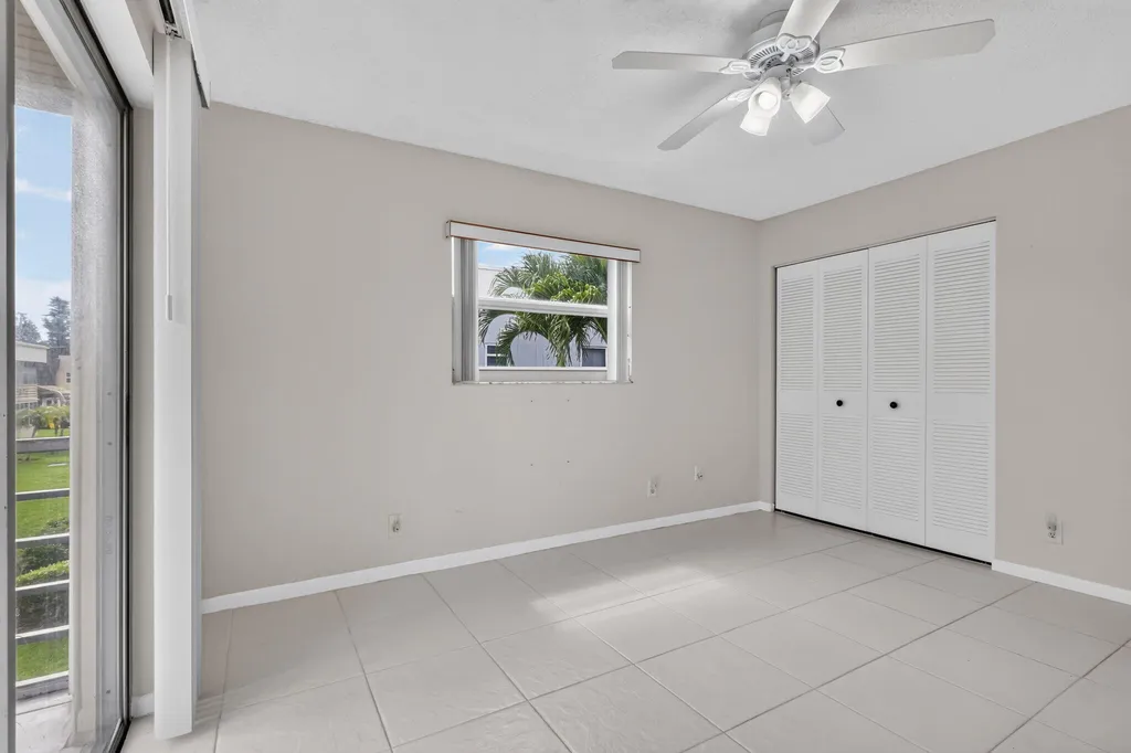 40 Burgundy A Delray Beach FL 33484