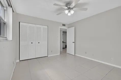40 Burgundy A Delray Beach FL 33484