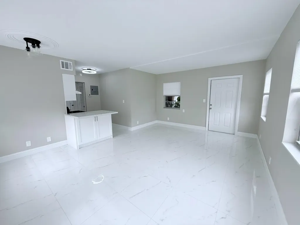 2725 Middle River Drive Fort Lauderdale FL 33306