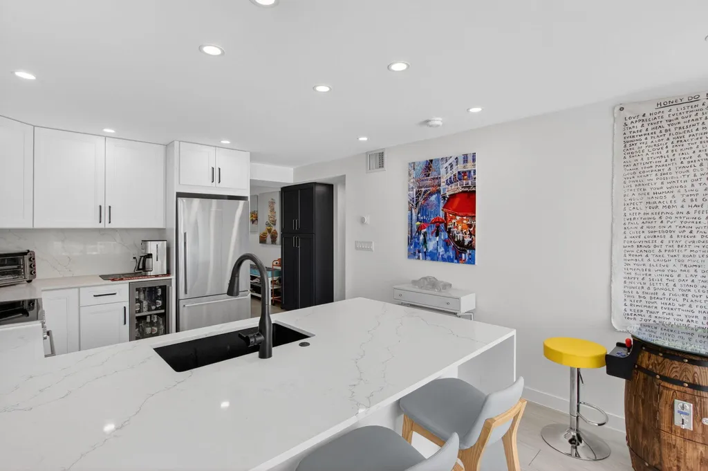 769 Jeffery Street Boca Raton FL 33487