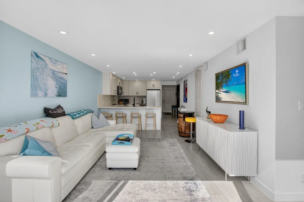 769 Jeffery Street Boca Raton FL 33487