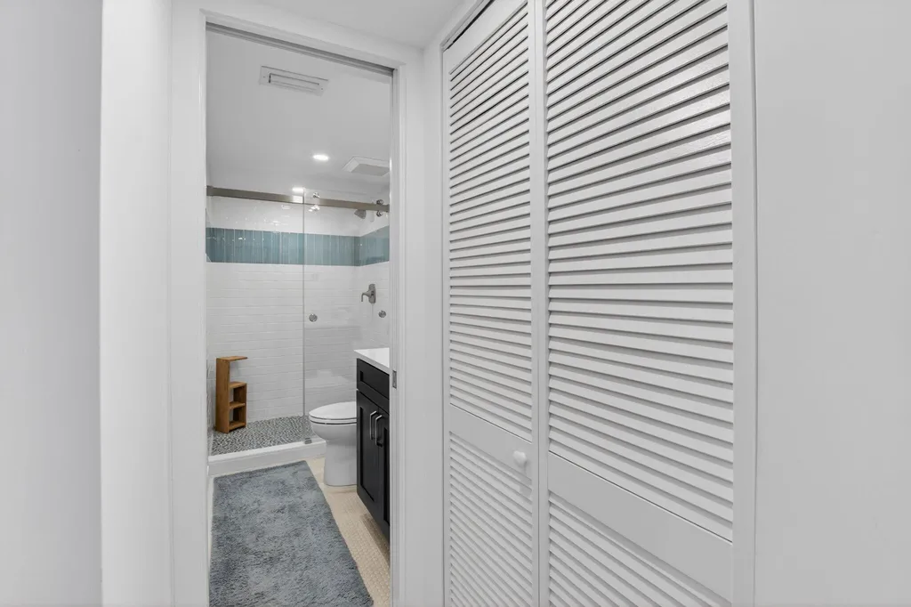 769 Jeffery Street Boca Raton FL 33487