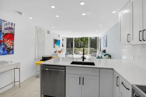 769 Jeffery Street Boca Raton FL 33487