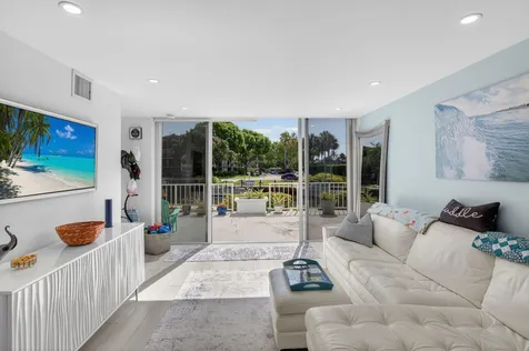 769 Jeffery Street Boca Raton FL 33487