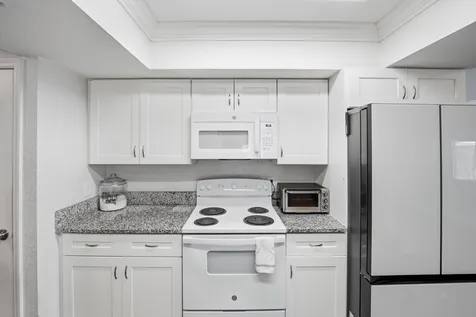 1956 SW 1st Place SW Vero Beach FL 32962