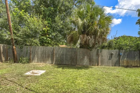 1956 SW 1st Place SW Vero Beach FL 32962