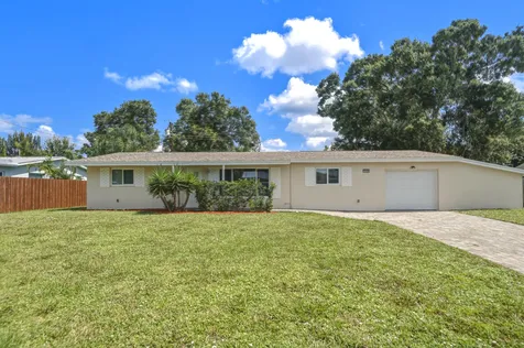 1956 SW 1st Place SW Vero Beach FL 32962