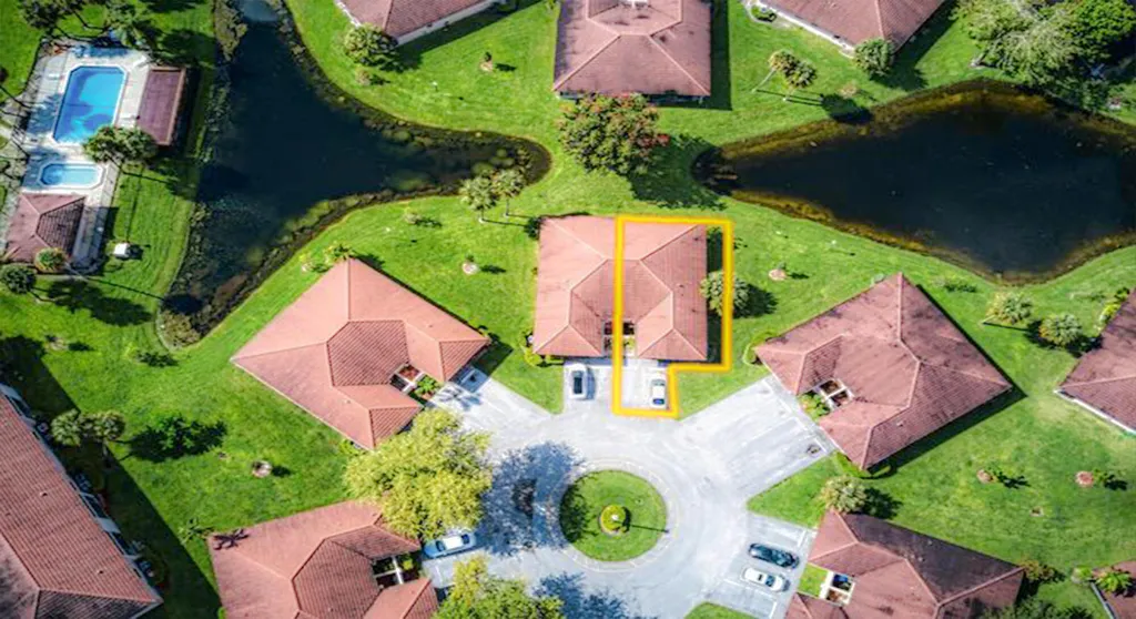 9861 Three Lakes Circle Boca Raton FL 33428
