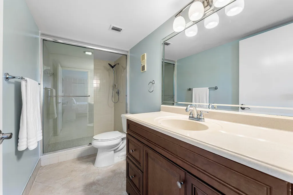 7076 Huntington Lane Delray Beach FL 33446