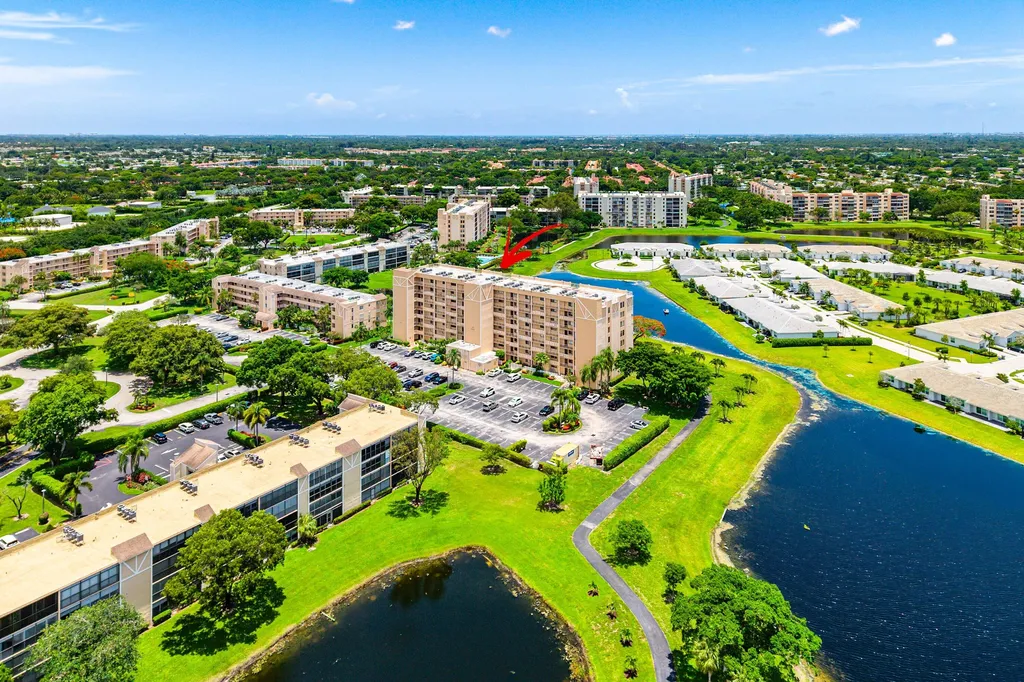 7076 Huntington Lane Delray Beach FL 33446