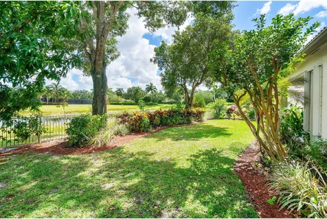 11415 Nautica Court Wellington FL 33449