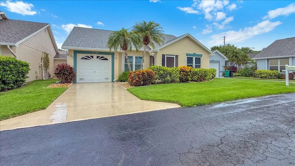 329 NW Tuscany Court Port St Lucie FL 34986