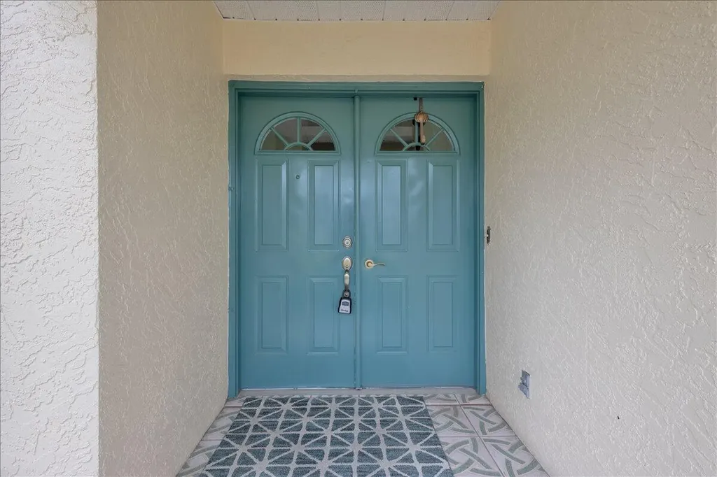 329 NW Tuscany Court Port St Lucie FL 34986