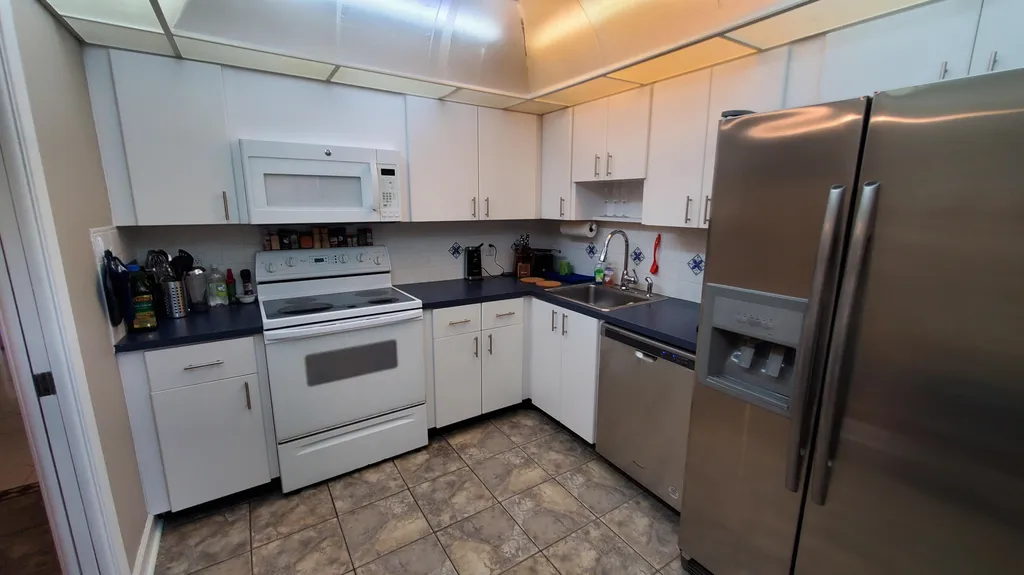 3800 Oaks Clubhouse Drive Pompano Beach FL 33069