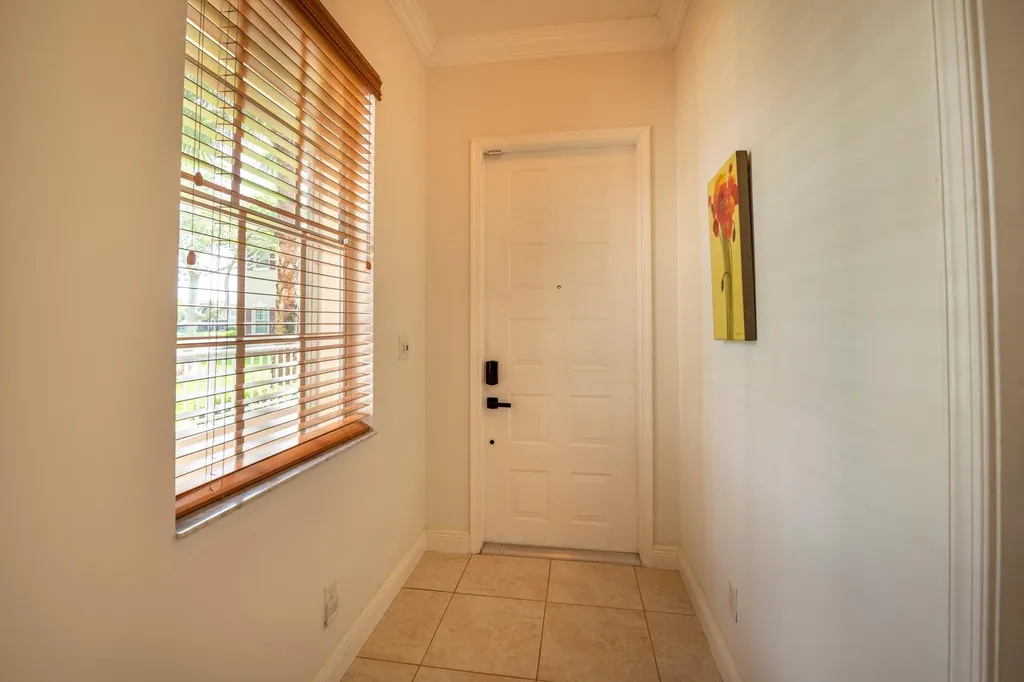 3501 Lakeside Drive Davie FL 33328