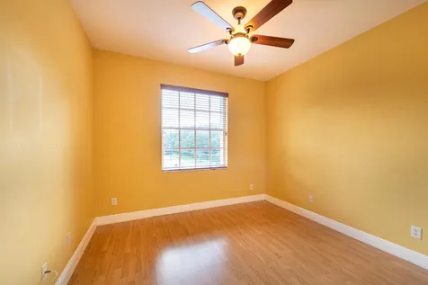 3501 Lakeside Drive Davie FL 33328