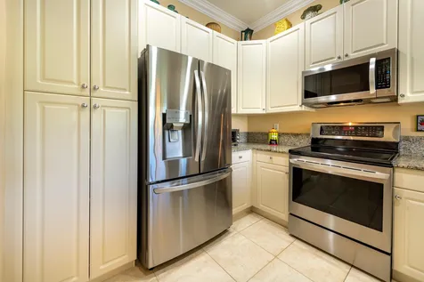 3501 Lakeside Drive Davie FL 33328