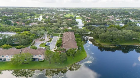 3501 Lakeside Drive Davie FL 33328