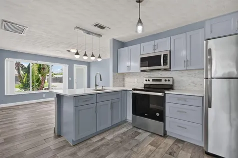 2811 NE 9th Terrace Pompano Beach FL 33064