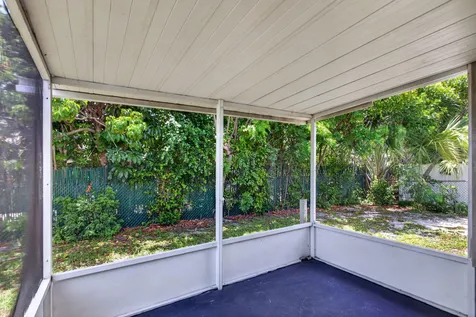 2811 NE 9th Terrace Pompano Beach FL 33064