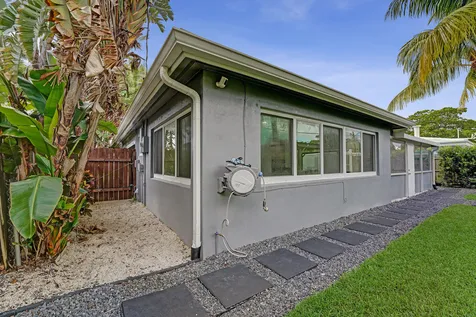 4521 NE 2nd Avenue Oakland Park FL 33334