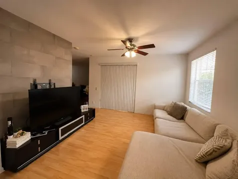 1869 Aspen Lane Weston FL 33327