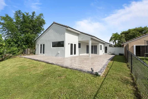 15037 Brighton Lane Davie FL 33331