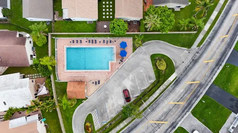 15037 Brighton Lane Davie FL 33331