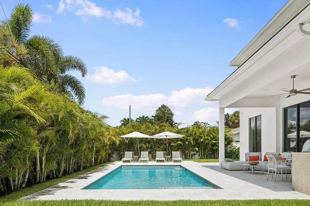 1040 NW 6th Terrace Boca Raton FL 33486