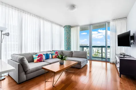 6899 Collins Avenue Miami Beach FL 33141