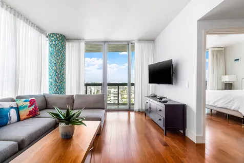 6899 Collins Avenue Miami Beach FL 33141