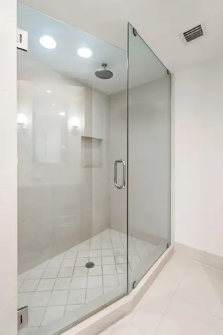 6899 Collins Avenue Miami Beach FL 33141
