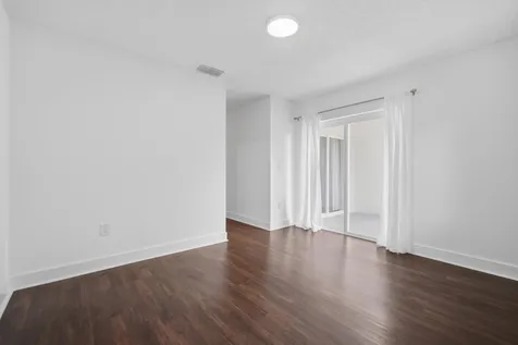 3913 NW 76th Terrace Hollywood FL 33024