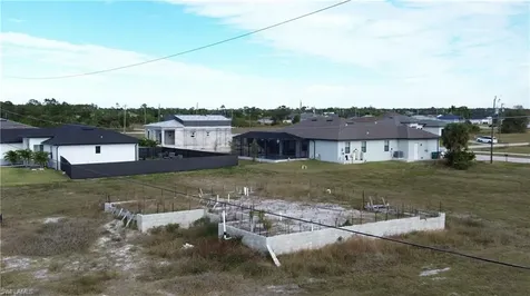 3939 NW 41st Avenue Cape Coral FL 33993