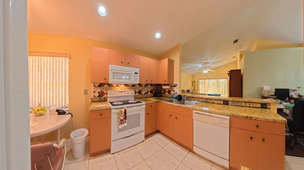 3576 Stratton Lane Boynton Beach FL 33436