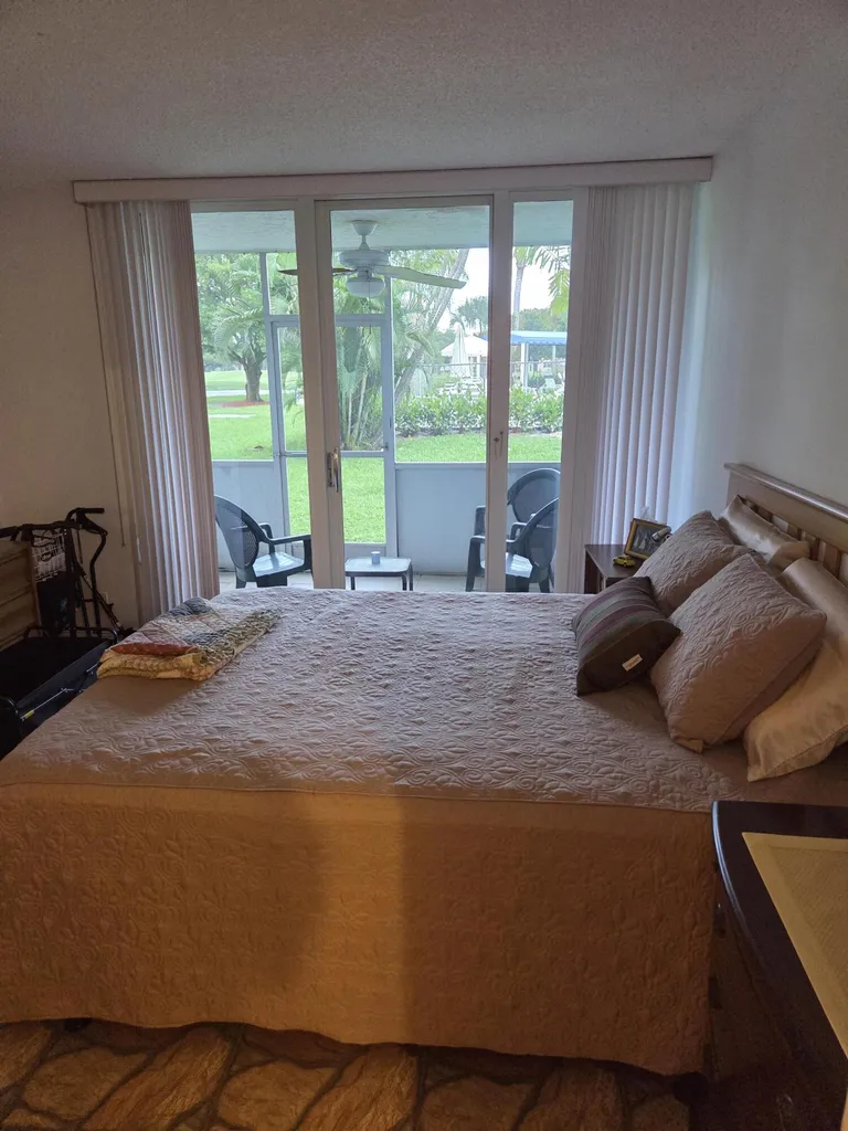 9441 Evergreen Place Davie FL 33324