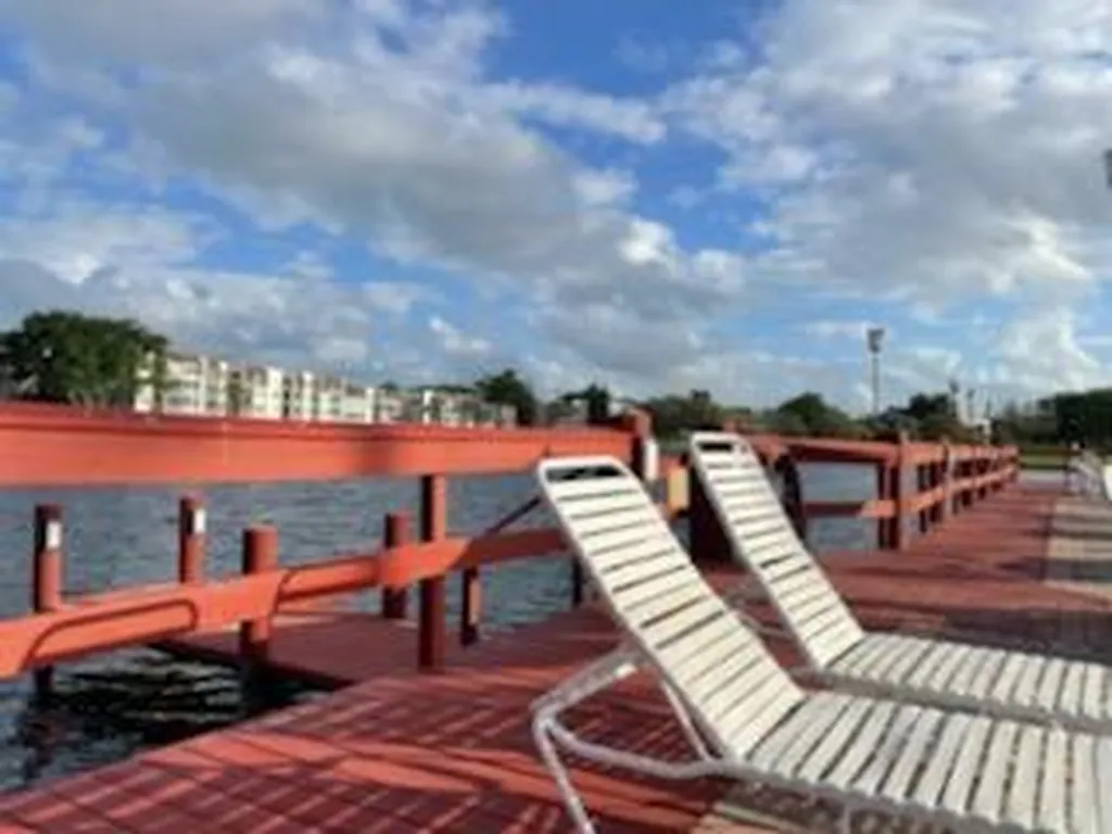 9441 Evergreen Place Davie FL 33324
