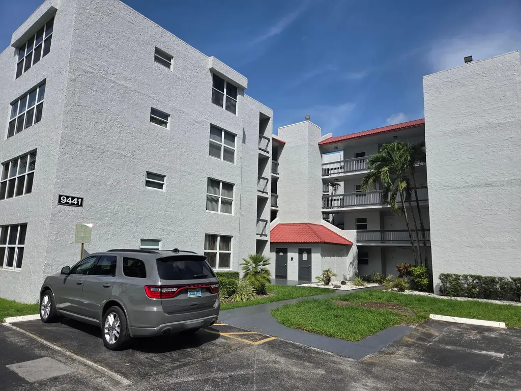 9441 Evergreen Place Davie FL 33324