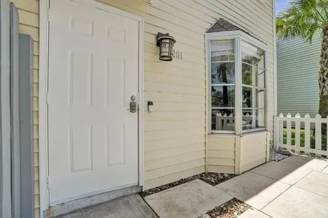 201 SW 3rd Street Pompano Beach FL 33060