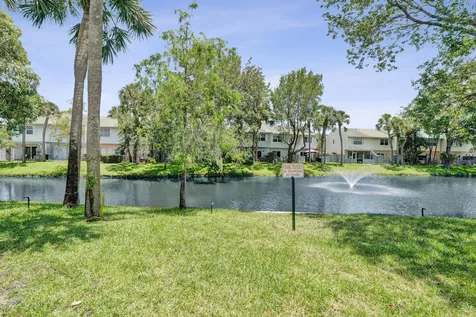 201 SW 3rd Street Pompano Beach FL 33060