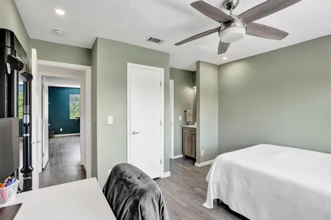 201 SW 3rd Street Pompano Beach FL 33060