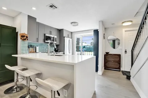 201 SW 3rd Street Pompano Beach FL 33060