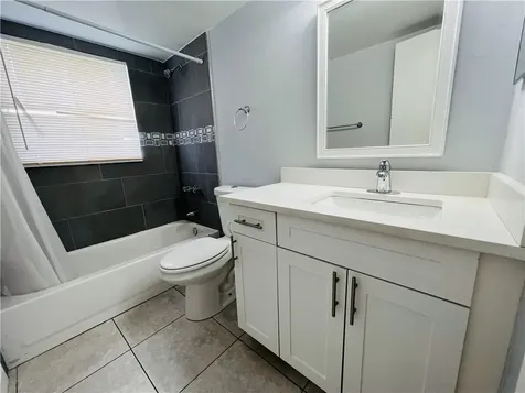 1001 SW 74th Avenue North Lauderdale FL 33068