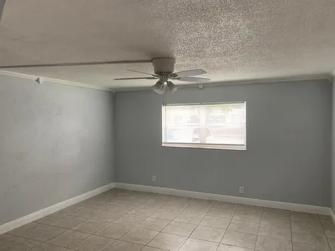 1001 SW 74th Avenue North Lauderdale FL 33068