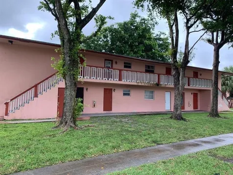 1001 SW 74th Avenue North Lauderdale FL 33068