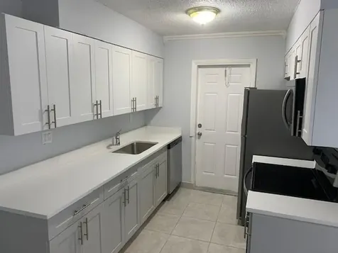 1001 SW 74th Avenue North Lauderdale FL 33068