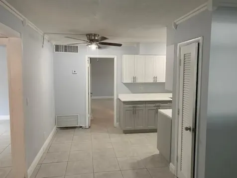 1001 SW 74th Avenue North Lauderdale FL 33068