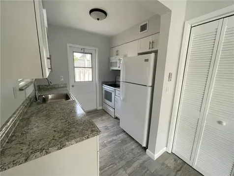 616 NE 11th Avenue Pompano Beach FL 33060